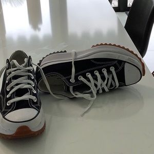 Converse platform size 8 worn once